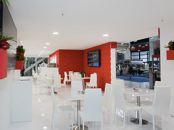 Progettazione-arredi-per-negozi-bologna Progettazione-arredi-per-negozi-bologna